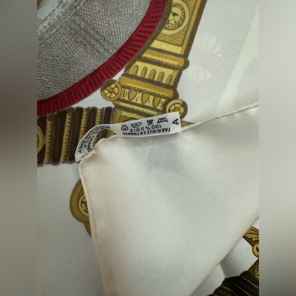 HERMES Scarf Carre90 Silk Square GRAND UNIFORME with box like new - Picture 7 of 8